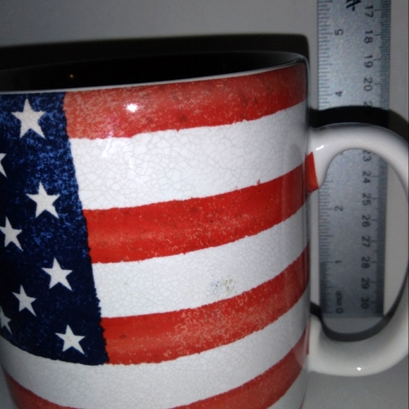 Extra Large American Flag Coffee Cup ("Stars & Stripes Over-Sized Mug") - Picture 6 of 8